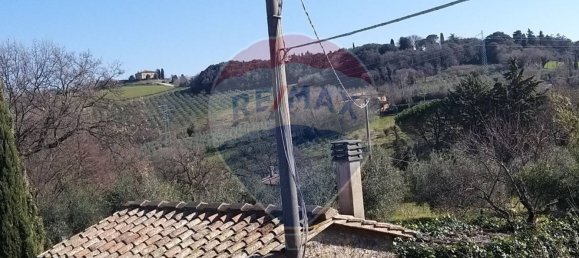 5 bedrooms House in Pomarance, Italy No. 151902 39