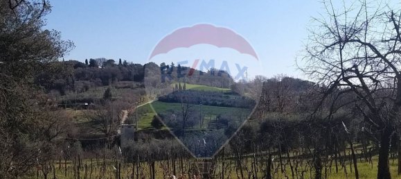 5 bedrooms House in Pomarance, Italy No. 151902 14