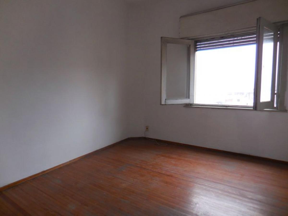 Квартира с 2 спальнями в Монтевидео, Уругвай № 4095