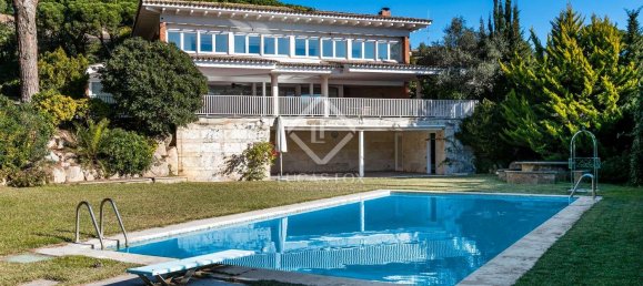 Дом с 14 спальнями в Сан-Андреу-де-Льяванерес, Испания № 54864 3