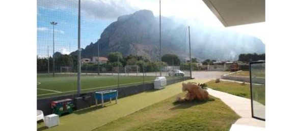 1-Zimmer Gewerbliche Immobilie in Cinisi, Italy, Nr. 67827 3