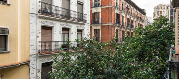 3 bedrooms Apartment in Madrid, Spain No. 27707 25