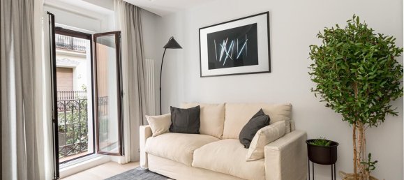 3 bedrooms Apartment in Madrid, Spain No. 27707 2