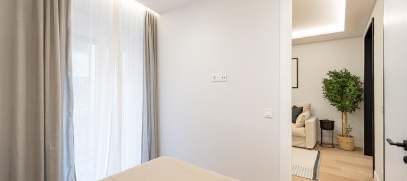 3 bedrooms Apartment in Madrid, Spain No. 27707 21