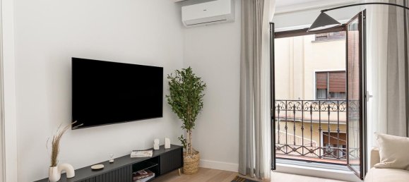 3 bedrooms Apartment in Madrid, Spain No. 27707 4