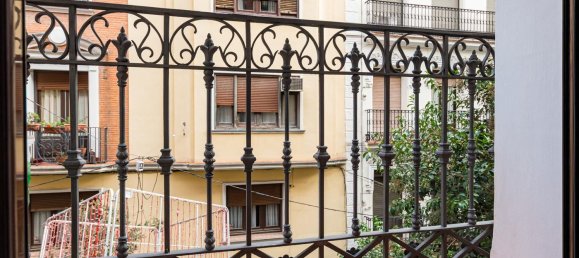 3 bedrooms Apartment in Madrid, Spain No. 27707 24