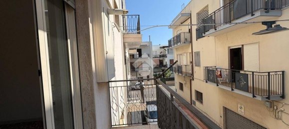 Apartamento de 2 dormitorios en Polignano a Mare, Italy No. 353190 9