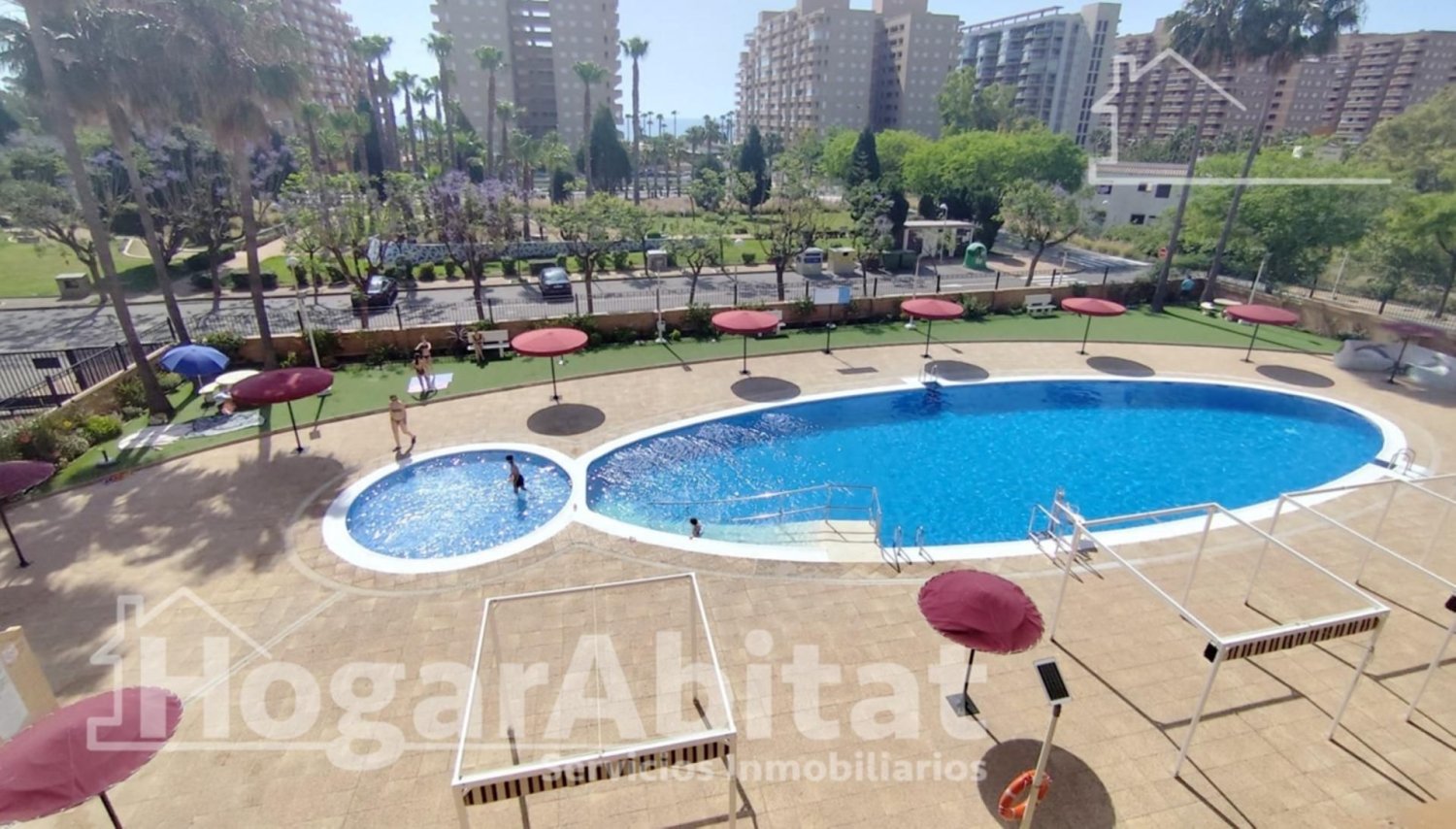 Apartamento de 2 dormitorios en Marina d'Or, Spain No. 194304