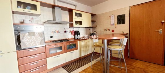3 rooms Apartment in Montebelluna, Italy No. 105691 3