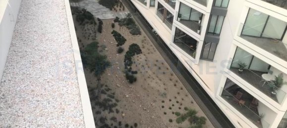 Apartamento de 2 dormitorios en Quelfes, Portugal No. 71483 41