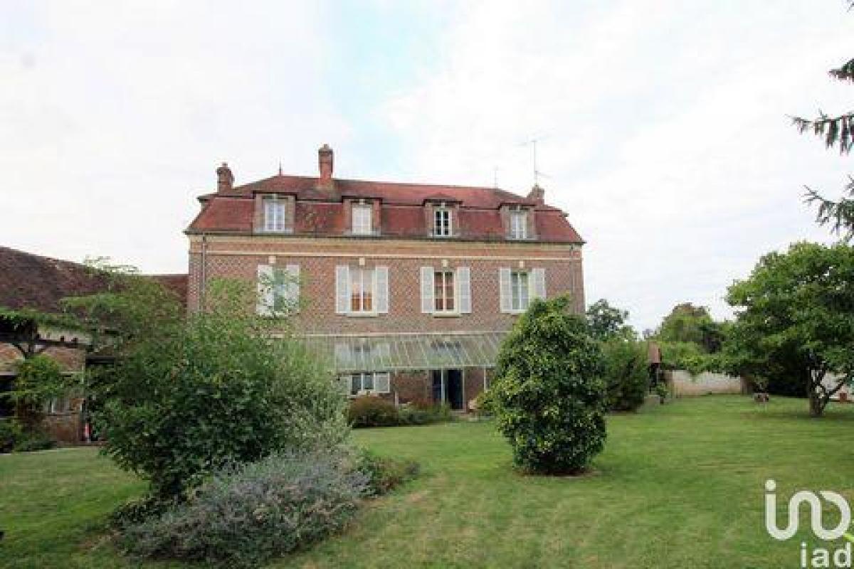 4 bedrooms House in Beauvais, France No. 7211