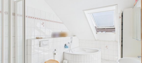 3 Schlafzimmer Doppelhaus in Bergisch Gladbach, Germany, Nr. 239094 12