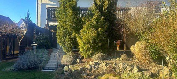 Adosado de 4 habitaciónes en Roth, Germany No. 353131 6