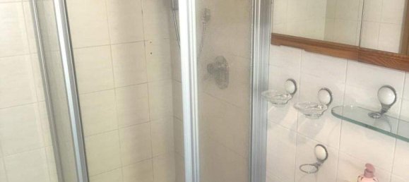 Adosado de 4 habitaciónes en Roth, Germany No. 353131 39