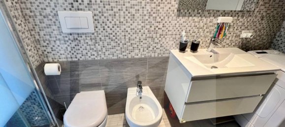 Квартира с 2 комнатами в Сесто Сан Джованни, Италия № 29304 13