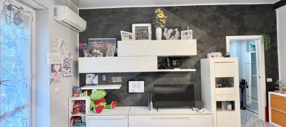 Квартира с 2 комнатами в Сесто Сан Джованни, Италия № 29304 6