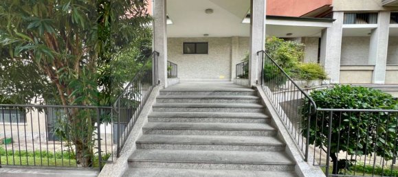 Квартира с 2 комнатами в Сесто Сан Джованни, Италия № 29304 23