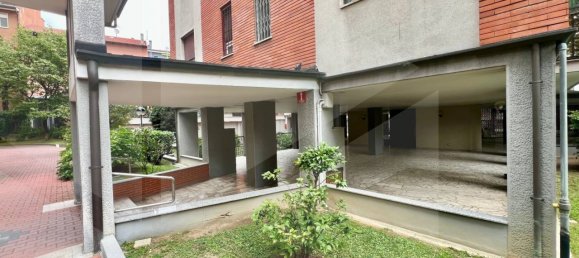 Квартира с 2 комнатами в Сесто Сан Джованни, Италия № 29304 19