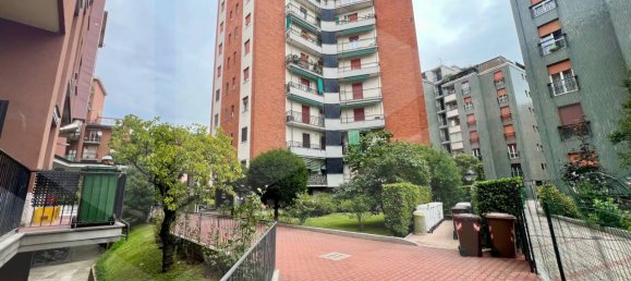 Квартира с 2 комнатами в Сесто Сан Джованни, Италия № 29304 22