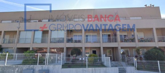 2 bedrooms Apartment in Vila Nova de Gaia, Portugal No. 41997 3