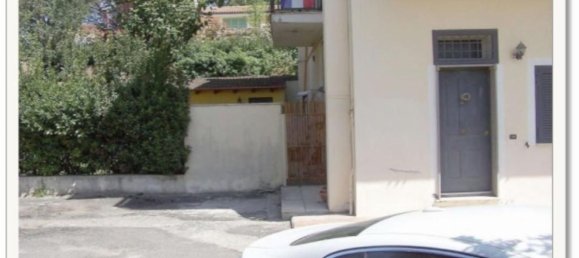 2-salle Appartement à Valmontone, Italy No. 25845 18