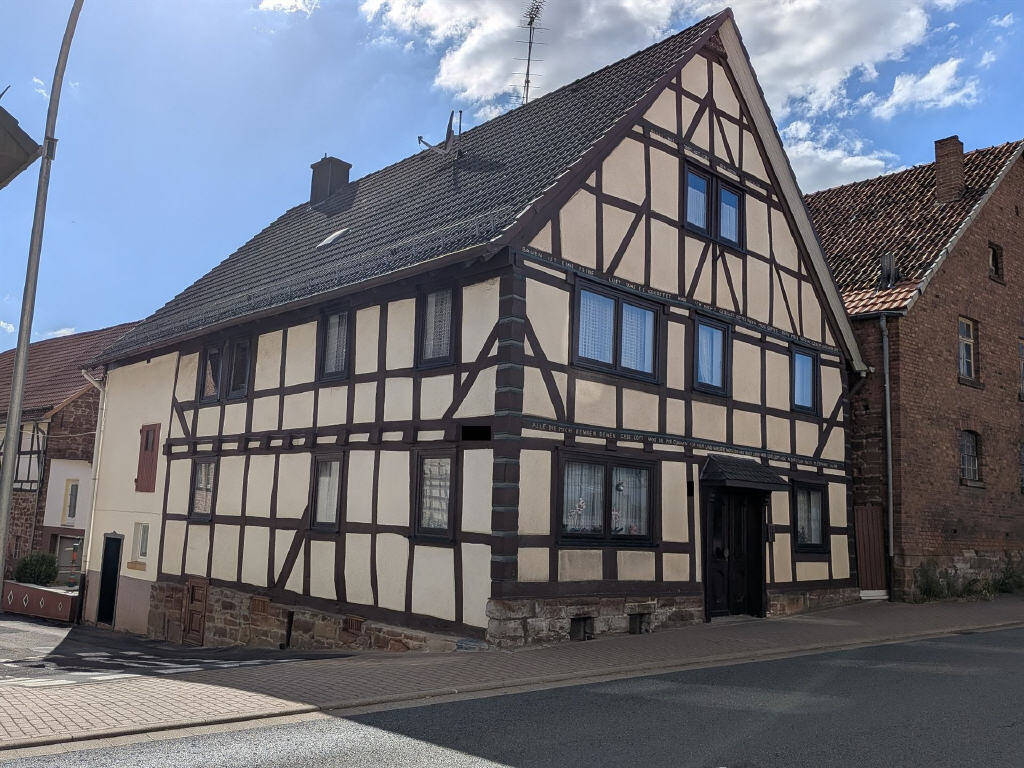 7-Zimmer Haus in Waldeck-Frankenberg, Germany, Nr. 325028