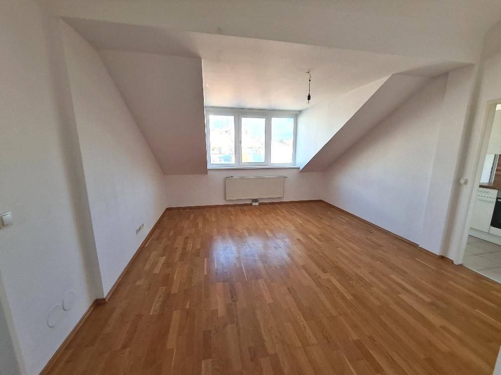 Apartamento de 2 habitaciónes en Favoriten, Austria No. 175664