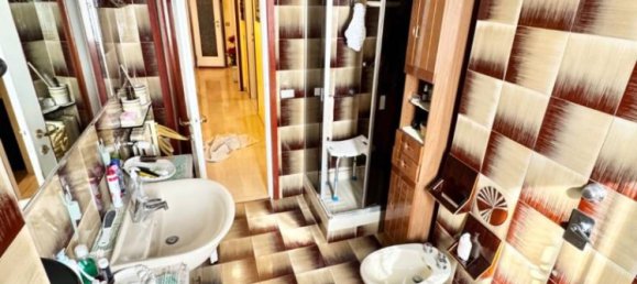 2 Schlafzimmer Wohnung in Cologno Monzese, Italy, Nr. 374357 21