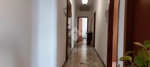 2 bedrooms Apartment in Occhiobello, Italy No. 282196 4