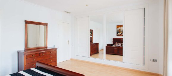 Villa de 4 dormitorios en L'Eliana, Spain No. 22220 12