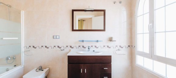 Villa de 4 dormitorios en L'Eliana, Spain No. 22220 17