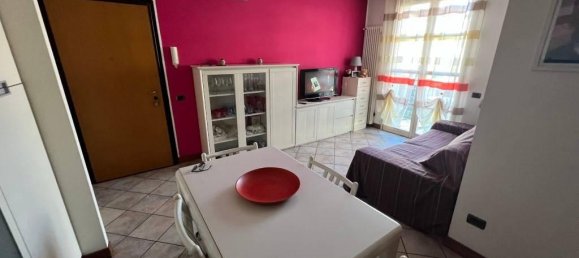 Apartamento de 2 divisões em Sesto Calende, Italy N.º 139446 4