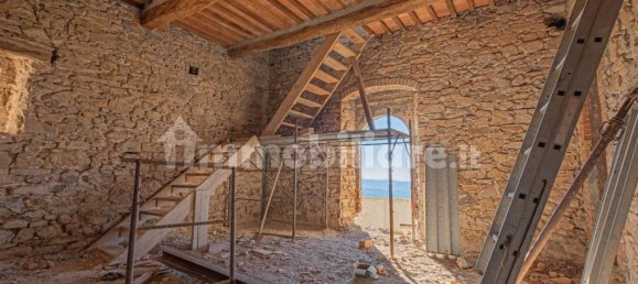 Дом с 5 спальнями в Монтеротондо Мариттимо, Италия № 116617 10