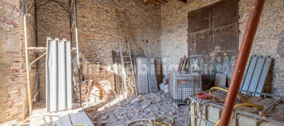 Дом с 5 спальнями в Монтеротондо Мариттимо, Италия № 116617 9