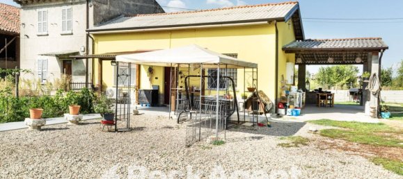 1 bedroom Villa in Mezzanino, Italy No. 13246 15