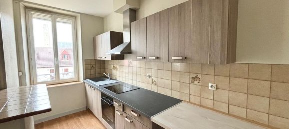 3 bedrooms Duplex in Bourges, France No. 228366 3