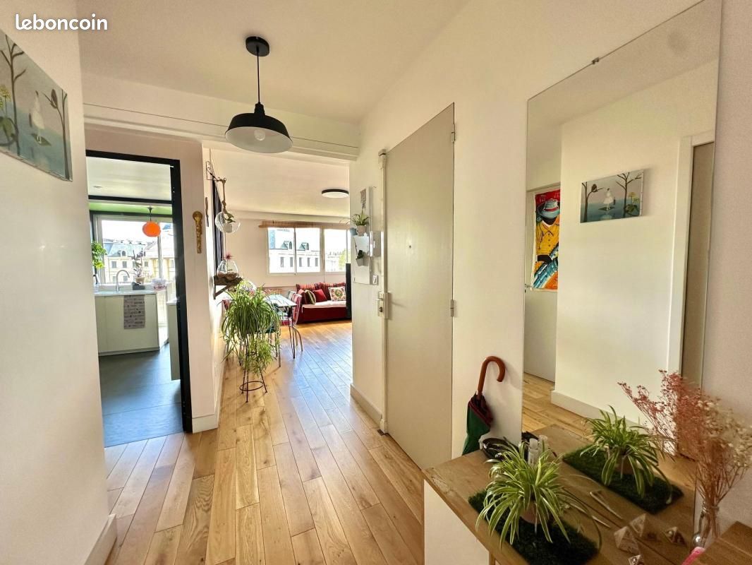 3 Schlafzimmer Wohnung in Clamart, France, Nr. 325403