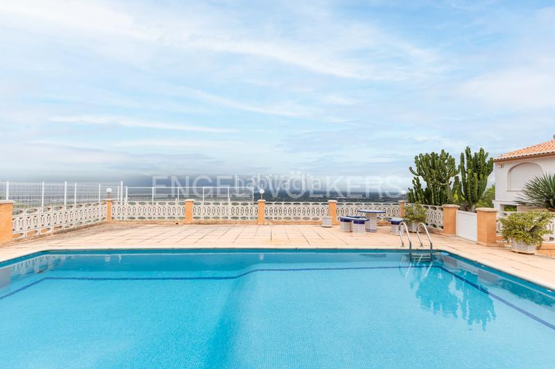 Casa de 6 dormitorios en Alzira, Spain No. 223690