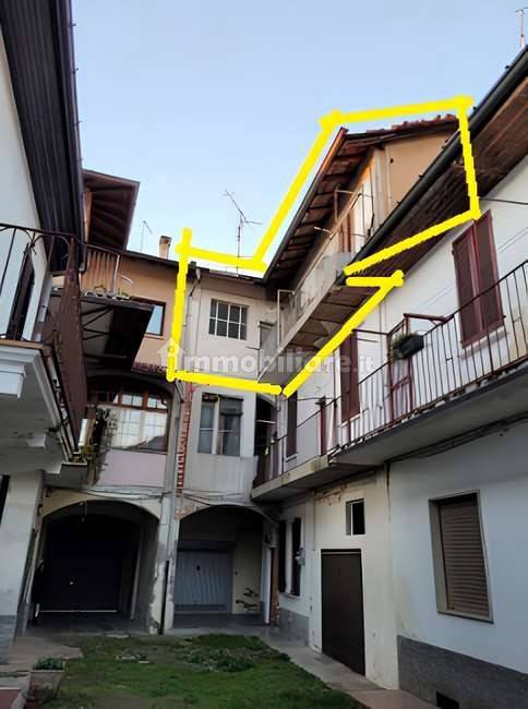 3 rooms Apartment in Tradate, Italy No. 5451
