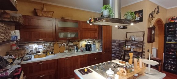 4-Zimmer Wohnung in Rome, Italy, Nr. 257991 11