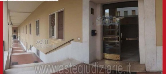 Квартира с 5 спальнями в Рим, Италия № 330876 23