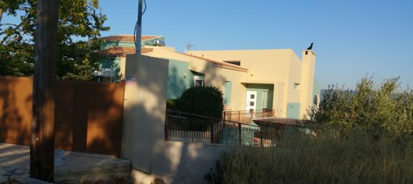 6 bedrooms Villa in Malesina, Greece No. 4515 3