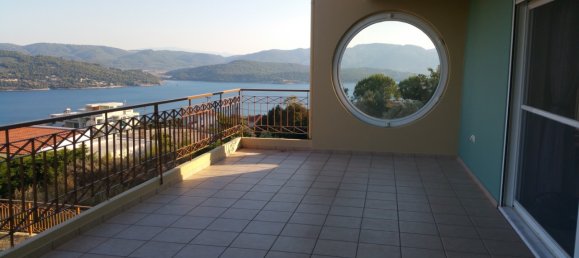6 bedrooms Villa in Malesina, Greece No. 4515 4