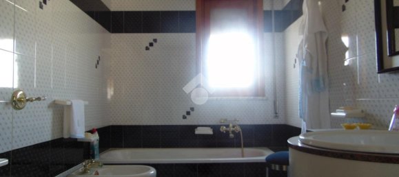 5 rooms Villa in Mazara del Vallo, Italy No. 1800 20