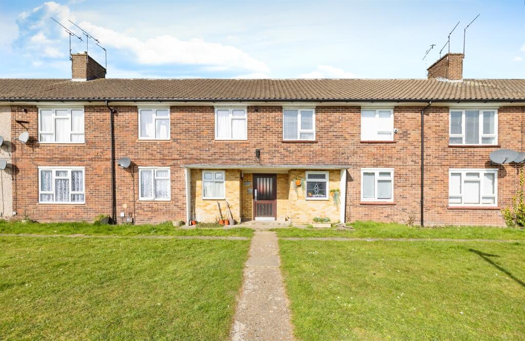 2 bedrooms Maisonette in Bushey, United Kingdom No. 6230