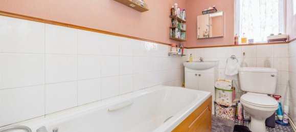 2 bedrooms Maisonette in Bushey, United Kingdom No. 6230 7