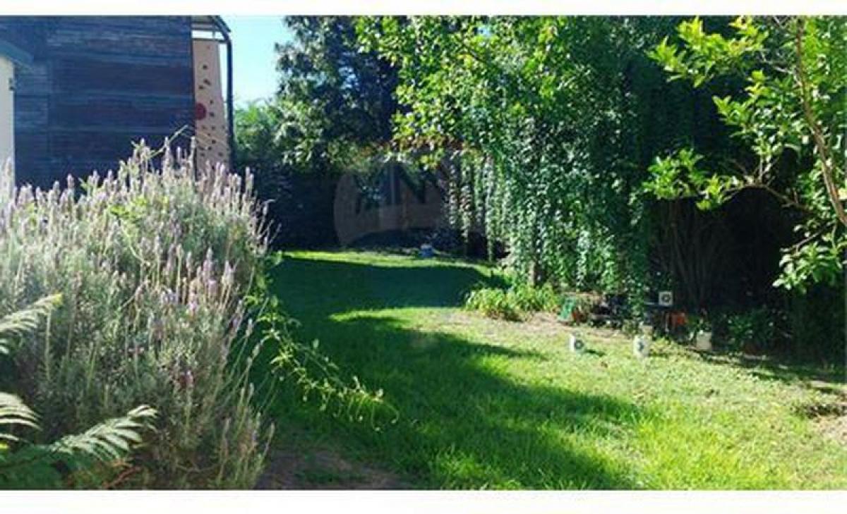 3 bedrooms House in Cordoba, Argentina No. 8528