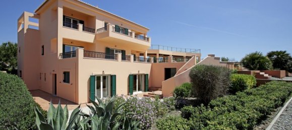 5 bedrooms Villa in Argolis, Greece No. 6711 2