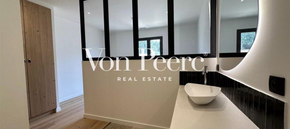 4 bedrooms Villa in Saint-Remy-de-Provence, France No. 303892 9