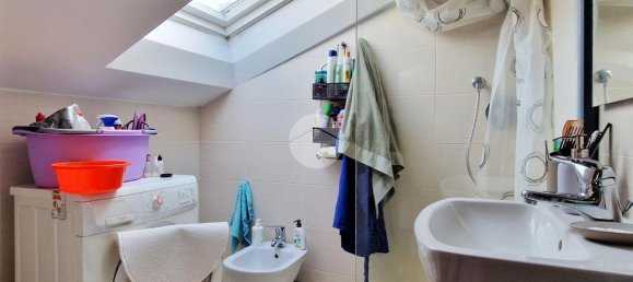 2غرفة شقة في L'Aquila, Italy رقم 28815 9